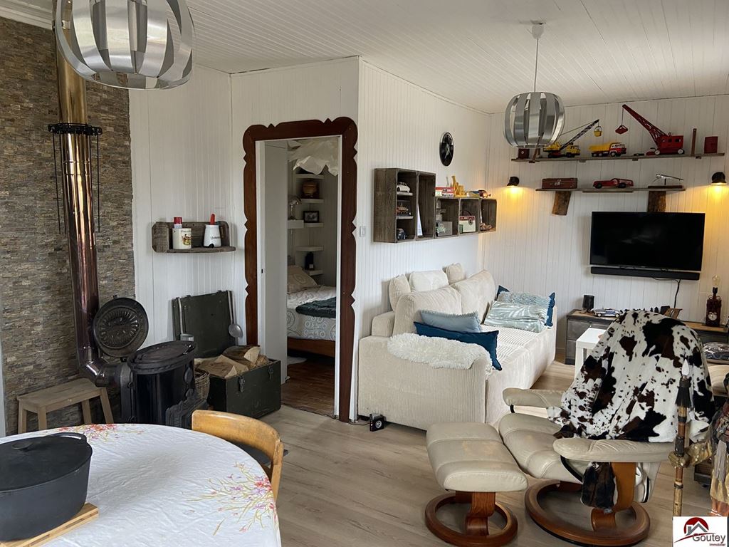 Maison ST NICOLAS DES BIEFS (03250) Goutey Immobilier