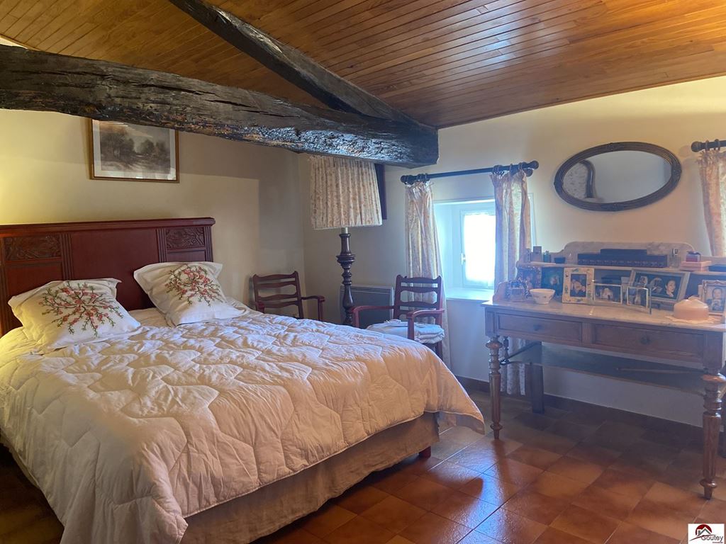 Maison AMBIERLE (42820) Goutey Immobilier